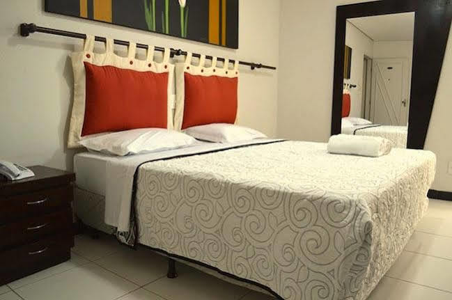 Hotel Monte Rey 蒙蒂斯克拉鲁斯 外观 照片